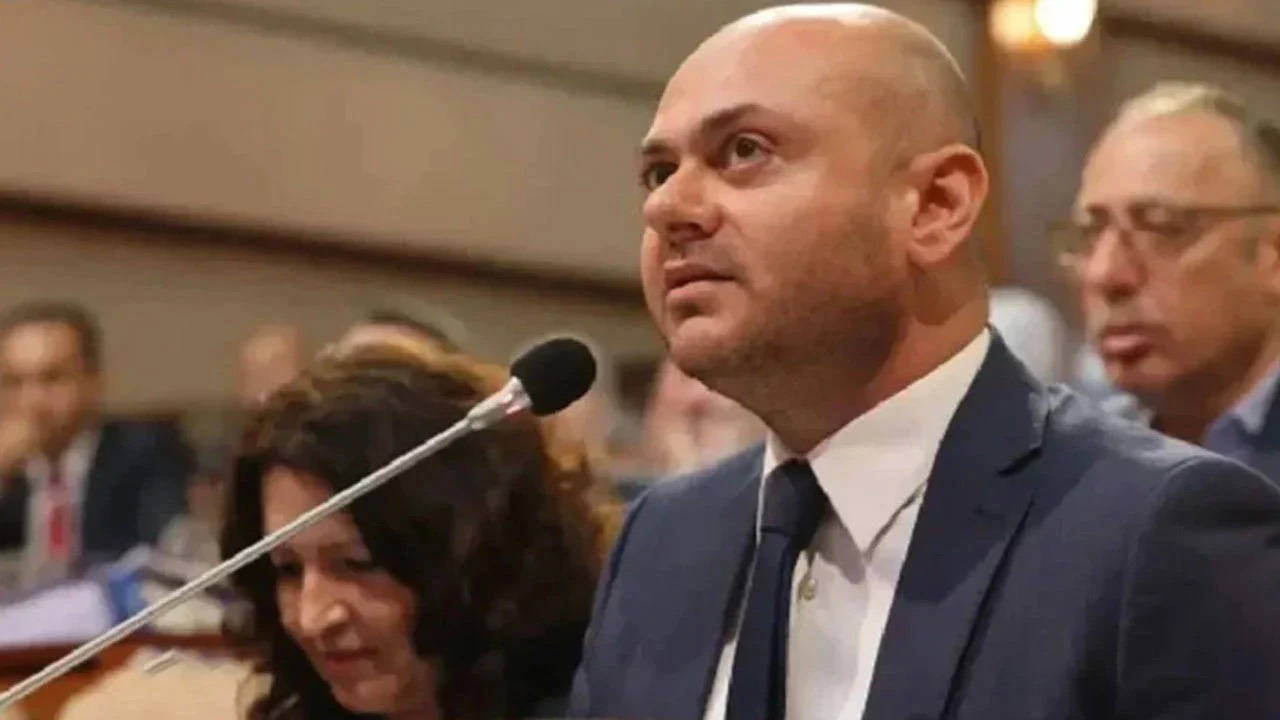 Son dakika… Gözaltına alınan  Gencay Özcan adli kontrol şartıyla serbest bırakıldı