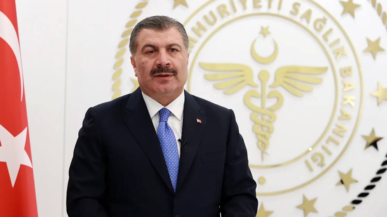 Fahrettin Koca'dan Yeni Adım: Kendi Adına 5 Milyon TL'lik Vakıf Kurdu