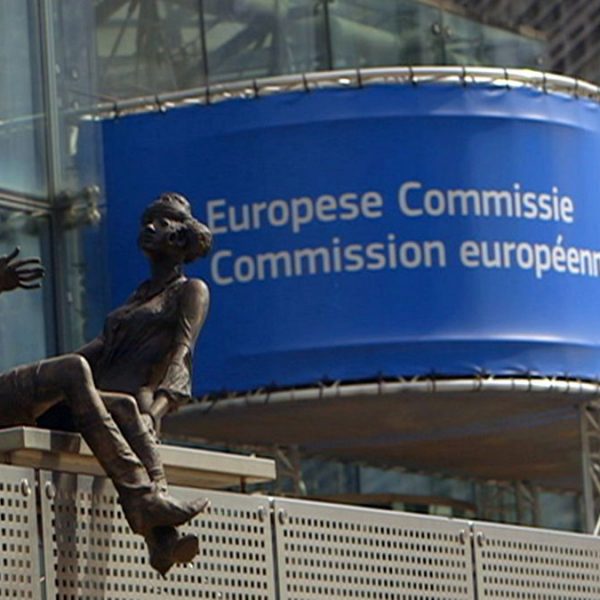 Avrupa Ekonomik ve Parasal Birliği mümkün mü?