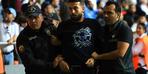 Adana Demirspor-Kayserispor maçının ardından saha karıştı