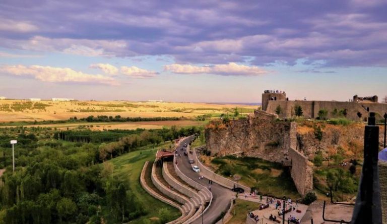 Diyarbakır: Tarihin, Kültürün ve Lezzetin Başkenti