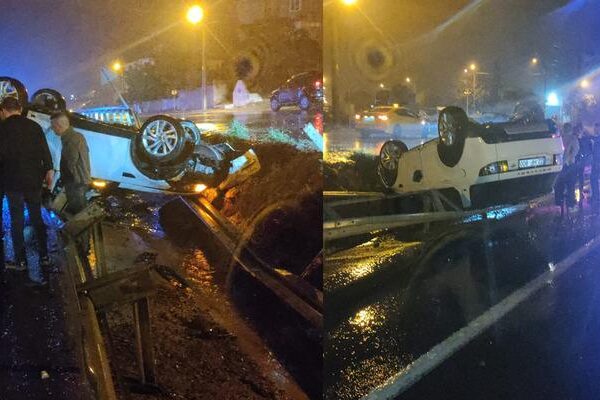 Edirne’de feci kaza! Virajı alamayarak bariyerlere çarpan otomobildeki 3 kişi yaralandı