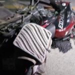Bisikletliye vurmamak için manevra yapıp, direğe çarpan motosikletli öldü