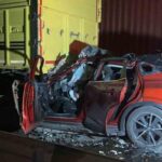 Sakarya’da feci kaza: Cip, kamyona ok gibi saplandı, 1 kişi öldü