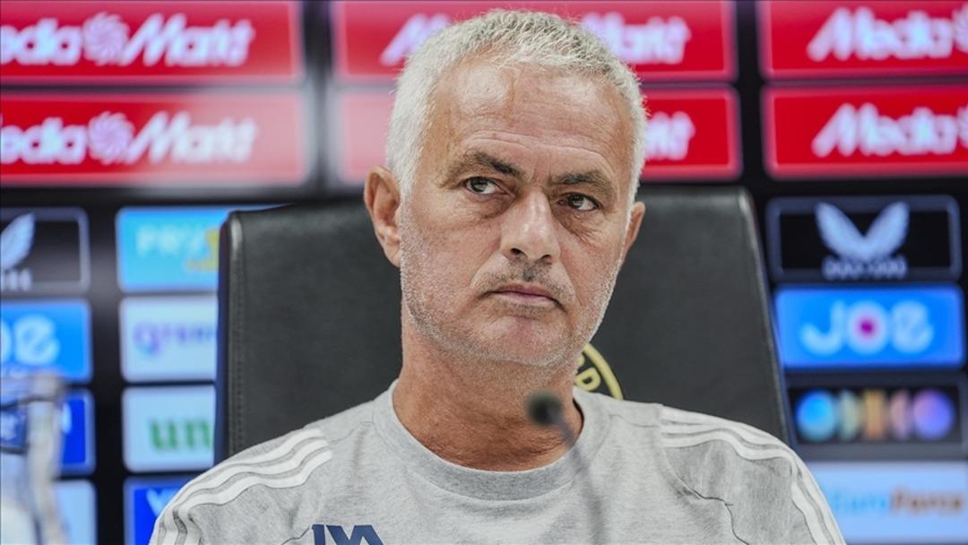 Fenerbahce teknik direktörü Mourinho'nun transferi şimdi sabırsız! Yönün üzerinde durdu ...