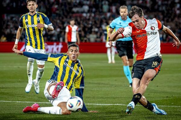 Fenerbahçe, Şampiyonlar Ligi’nde son dakikada yıkıldı! Uzatmalarda beklenmedik gol… –