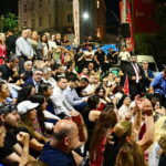 İnan Güney’in gözaltına alınması Beyoğlu Belediyesi önünde protesto edildi – Son Dakika Türkiye Haberleri