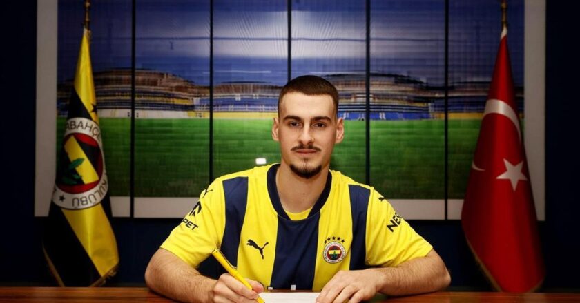 Fenerbahçe’nin genç sağ beki Ognjen Mimovic’in yeni adresi belli oldu