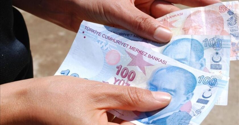 Sahte paraları tedavüle sokmaya çalışan sanığın cezası onandı