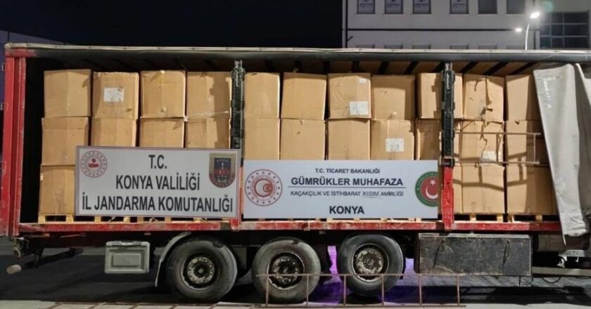 Konya’da TIR’da büyük miktarda kaçak tütün yakalandı